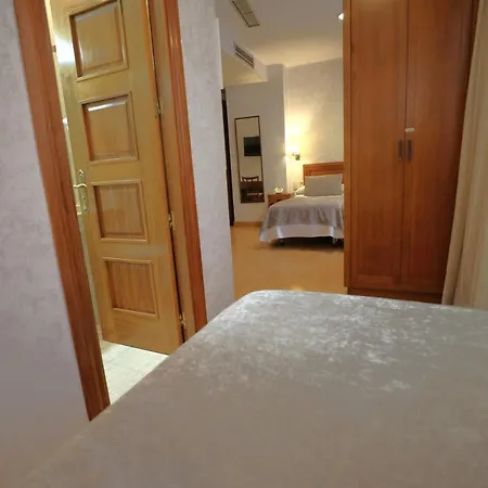 Centro Hotel 2*